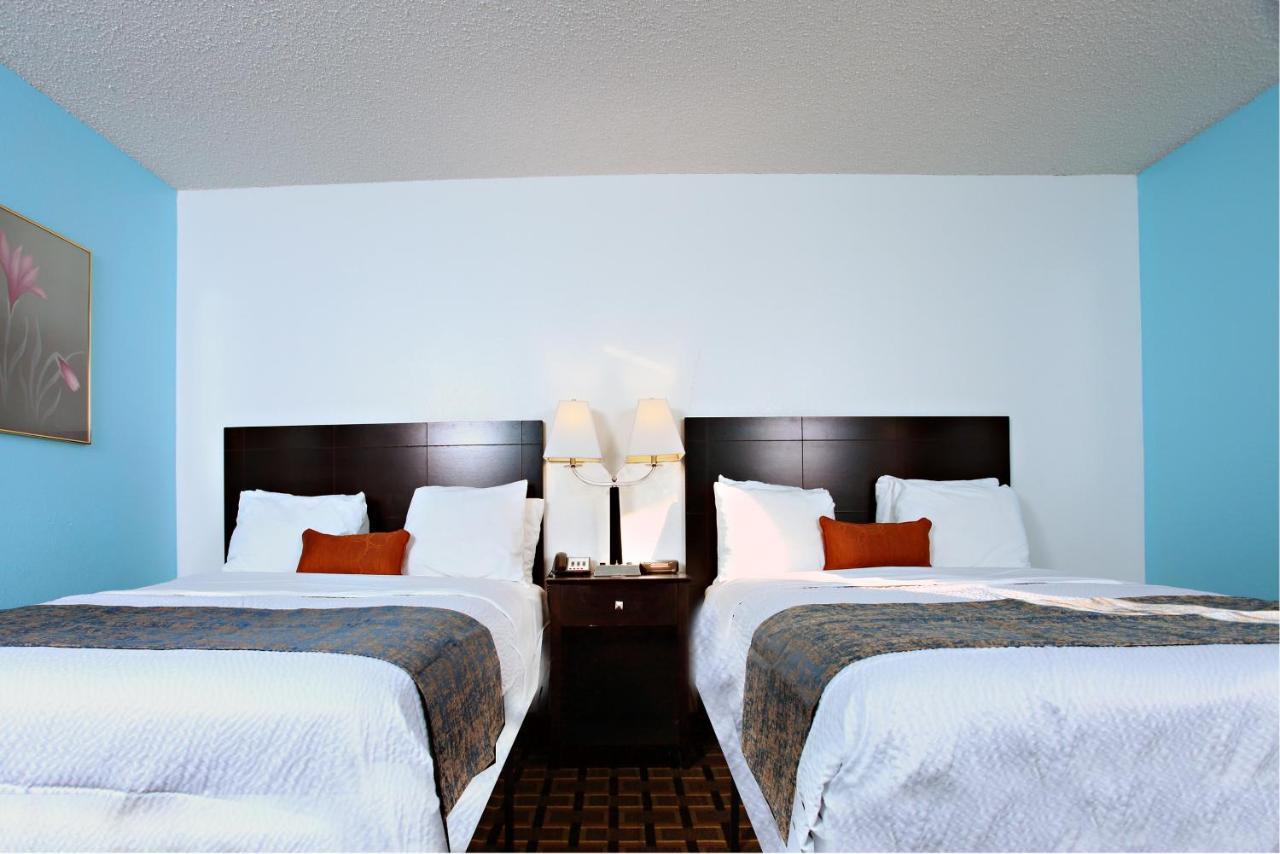 Coratel Inn & Suites By Jasper Newton Exterior foto